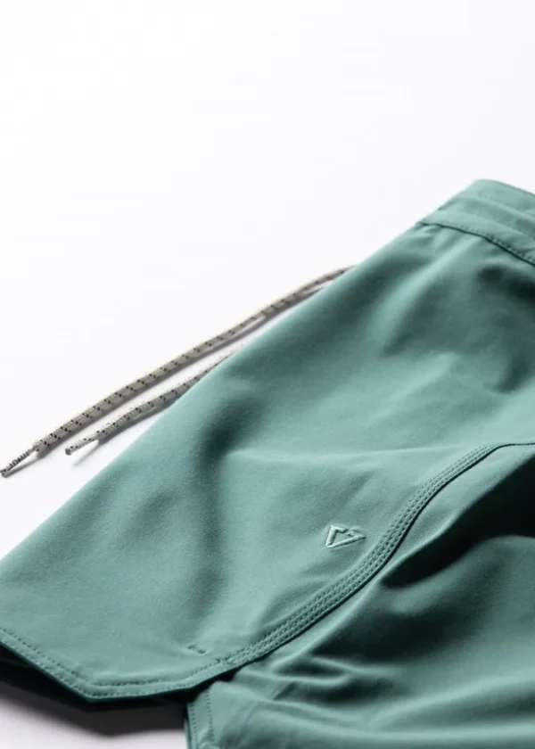 New Vissla Short Sets 16.5" Boardshort Dusty Green